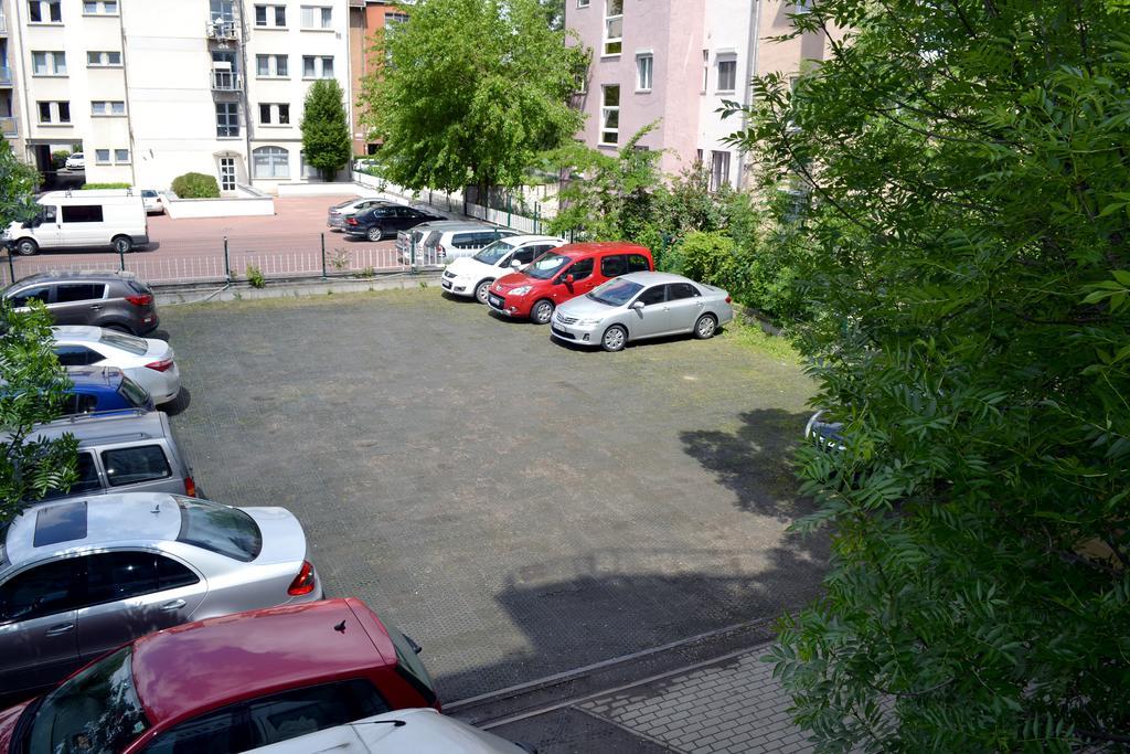 Hotel Veritas Budapest Exteriör bild