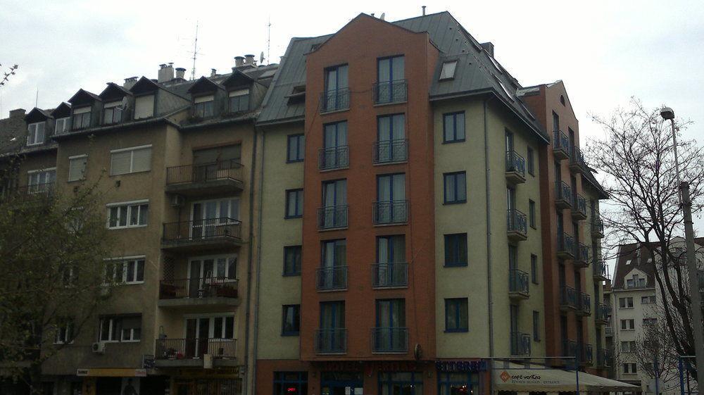 Hotel Veritas Budapest Exteriör bild